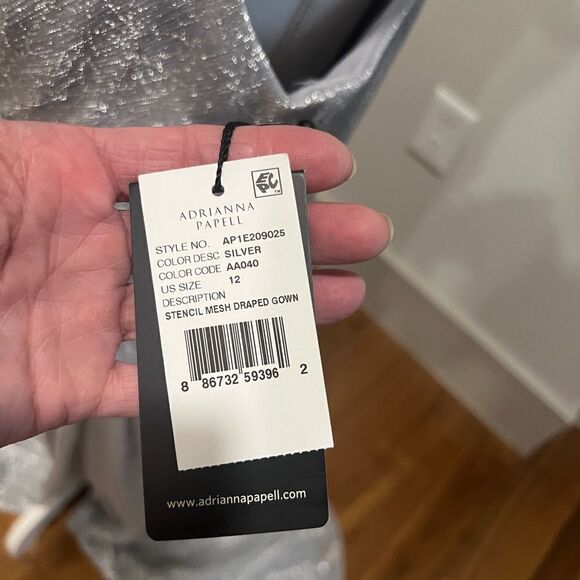 Adrianna Pappel silver gown size 12 NWT - Picture 8 of 16